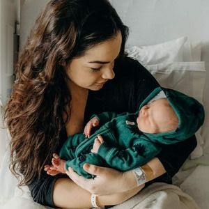 Meet your Posher, Sara